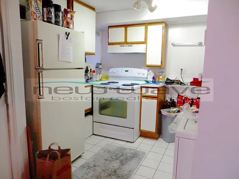 22 Saint Cyprians Pl #1L — Photo 6