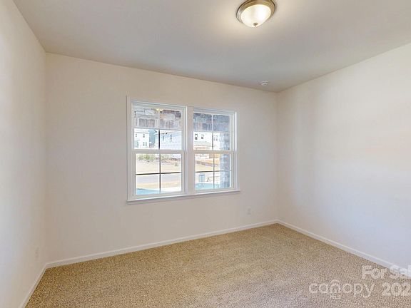 5th image of 12028 Avienmore Dr