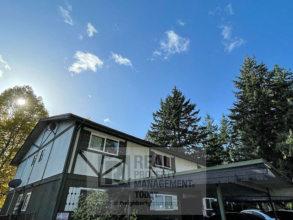 1st image of 4417 76th Ave W APT 1