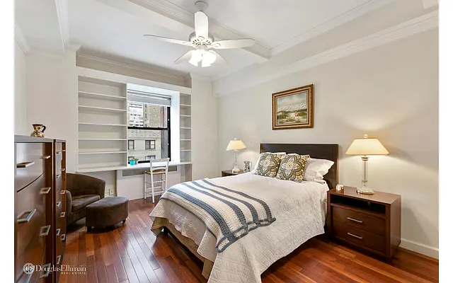 Sold by Douglas Elliman | media 15