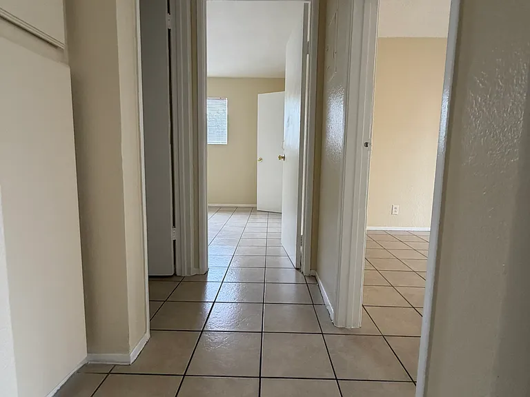 3817 Cogswell — Photo 13