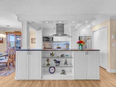 2625 Park Avenue #12L, Bridgeport, CT, 06610