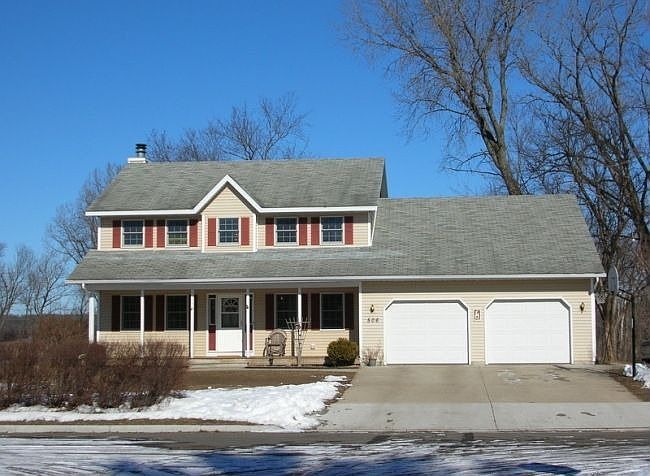 1st image of 506 Walker St