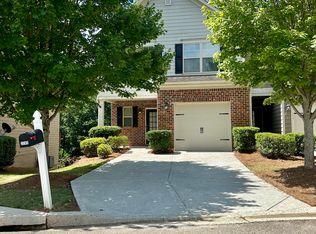 2745 Maple Park Pl, Cumming, GA 30041