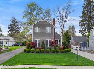 3 Berkeley Pl, Freehold, NJ 07728