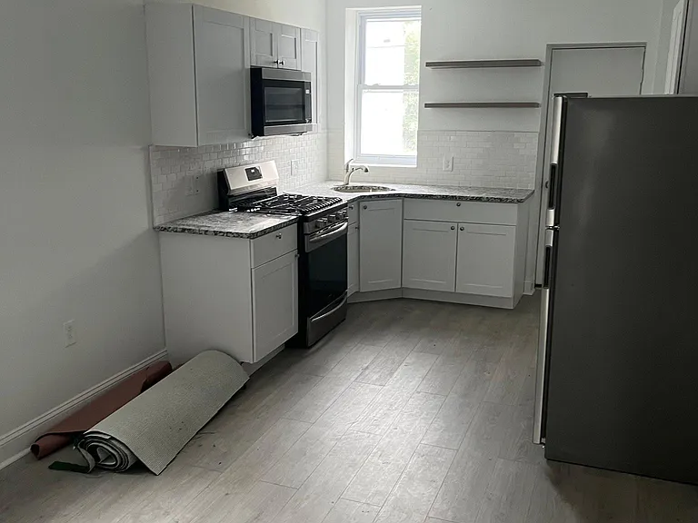 2727 W Lehigh Ave #2F — Photo 1