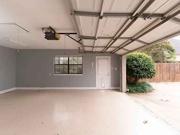 122 Hibiscus Dr — Photo 17