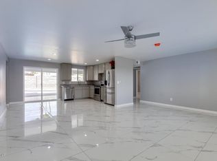 2610 E Danbury Rd, Phoenix, AZ 85032