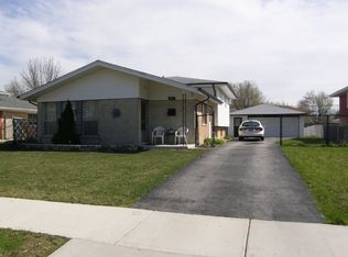 4335 Henry St, Oak Forest, IL