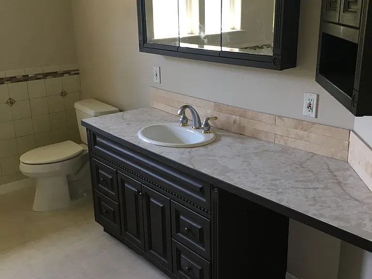 919 E McLeod Rd — Photo 10