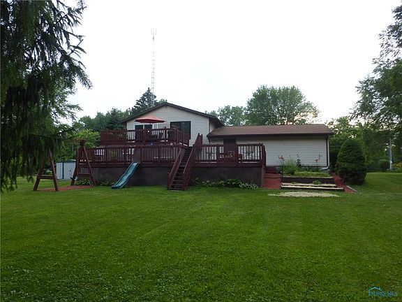 3rd image of 709 Lake Shore Dr