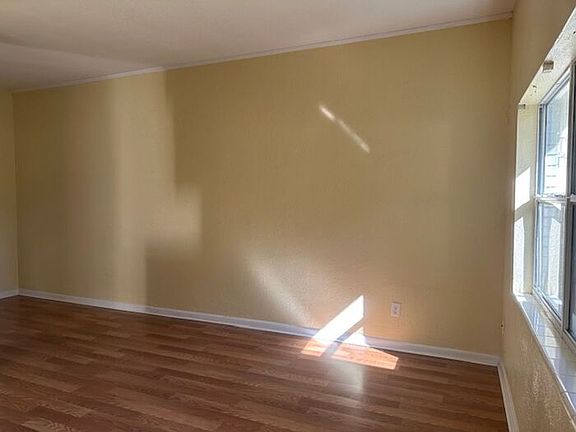 2nd image of 1032 N Fern Creek Ave