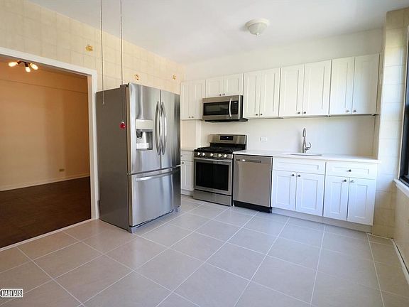 3rd image of 9840 64th Ave APT 4B