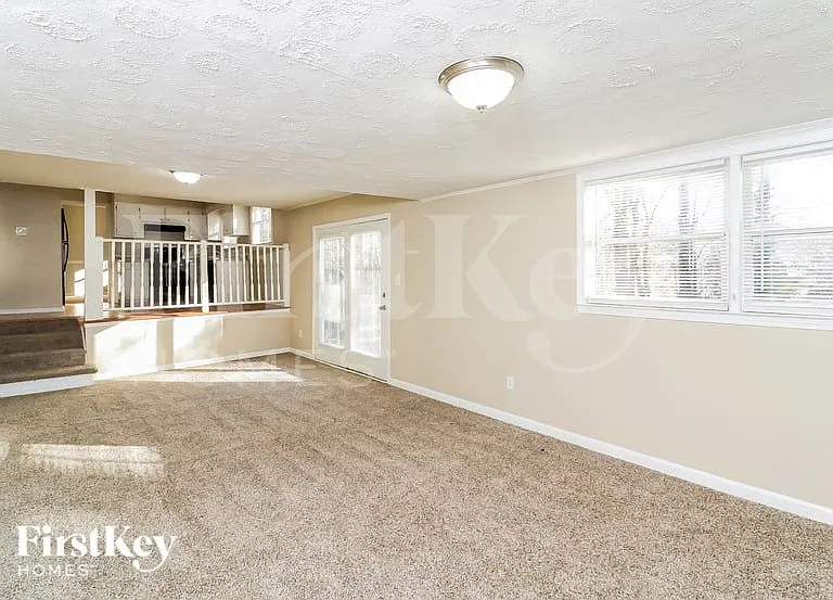 3862 Herren Dr SW — Photo 9