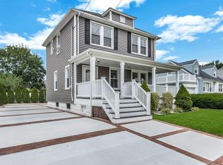 154 Fir St, Valley Stream, NY 11580