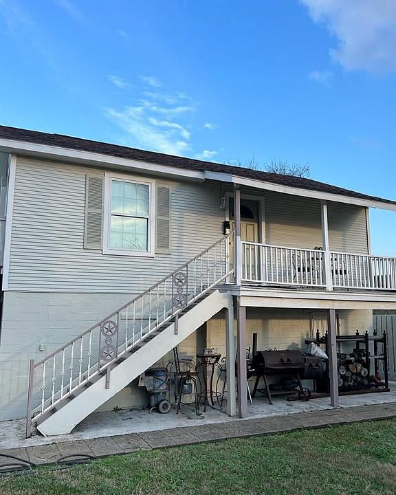 1st image of 1310B Reid St