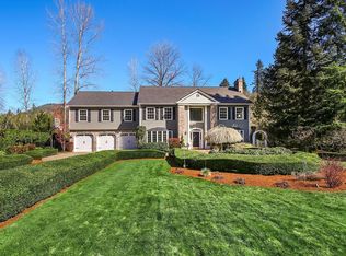 13720 229th Dr SE, Issaquah, WA 98027