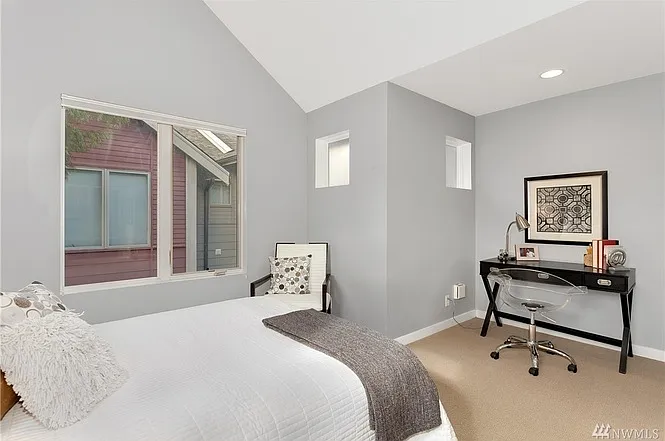 3819 S Angeline St — Photo 12