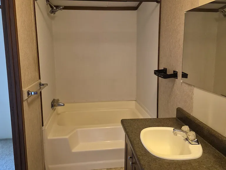 7910 Jacksonville Cutoff Rd — Photo 6