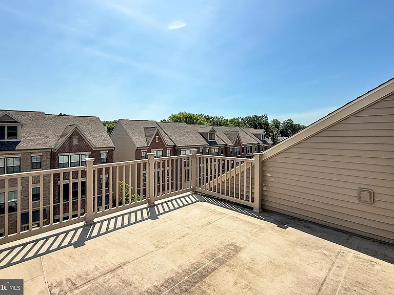 3698 Ambrose Hills Rd — Photo 11