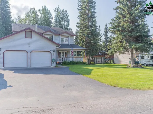 1029 Joyce Dr, Fairbanks, AK 99701