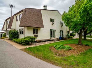 827 Kay Kourt #O-3, Neenah, WI 54956