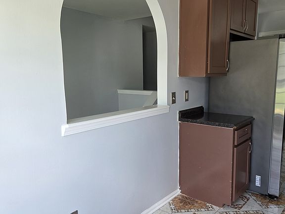 5th image of 6923 Biscayne Blvd
