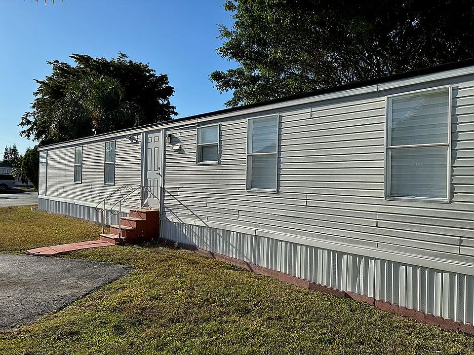1st image of 28501 SW 152nd Ave Lot 117