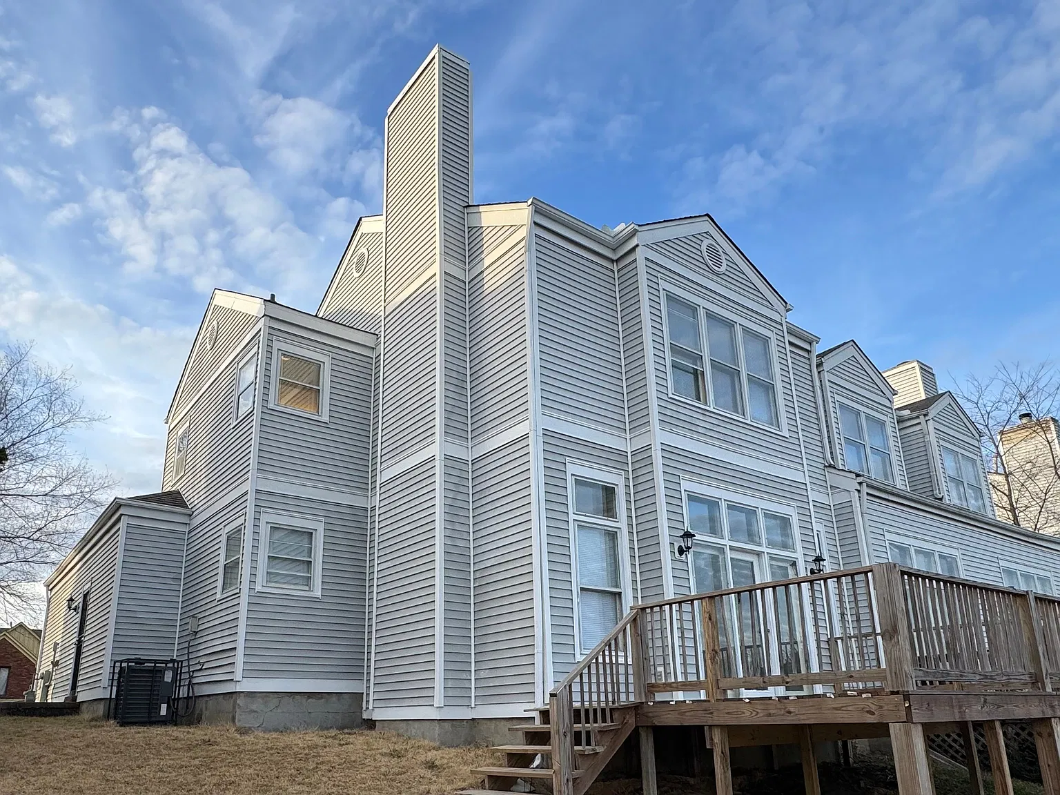 Spacious 2-Story Lakeview Home with Ensuite Bedrooms & Garage — Photo 4