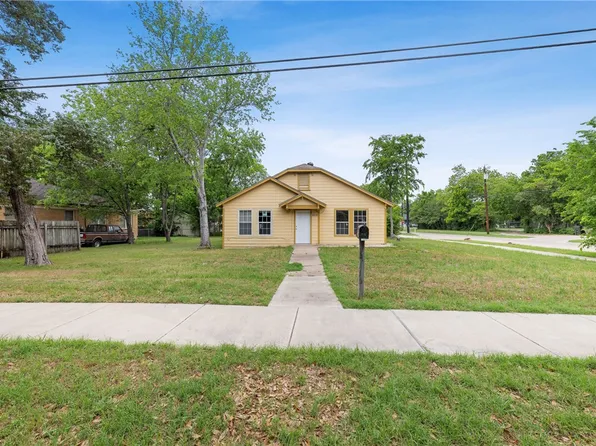 104 N Randolph Ave, Bryan, TX 77803