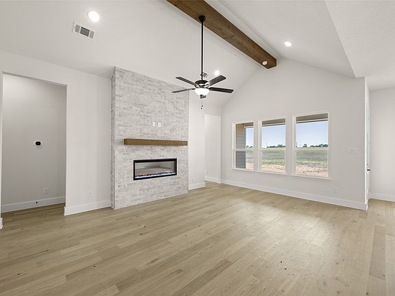 5th image of 541 Cari Lynn Ln