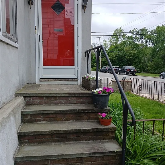 117 Auburn St #1 — Photo 2