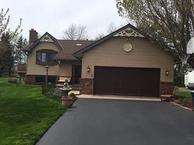 1st image of 22110 Joliet Ave N