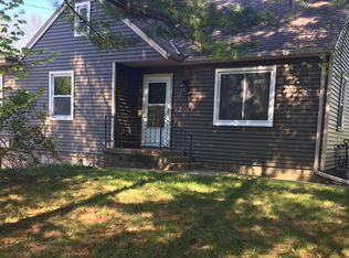 4446 N Sawyer Rd, Oconomowoc, WI 53066