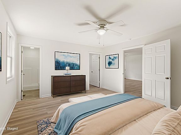 5th image of 1029 Granada Rd