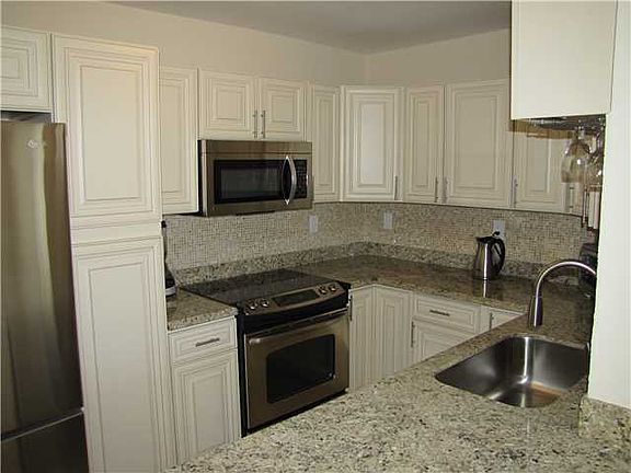 5th image of 2840 S OCEAN Boulevard #PH612