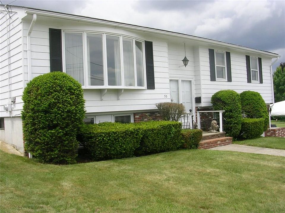 1st image of 33 Lecia Dr