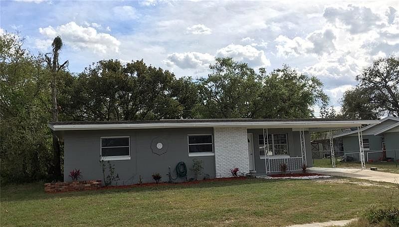 1st image of 748 Baywood Cir