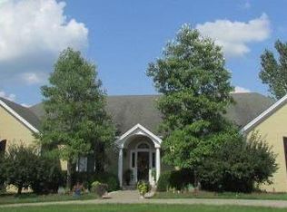 233 Hawthorne Dr, Nicholasville, KY 40356