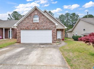 5270 Cottage Ln, Hoover, AL 35226