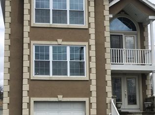 510 State Ave, Fall River, MA 02724