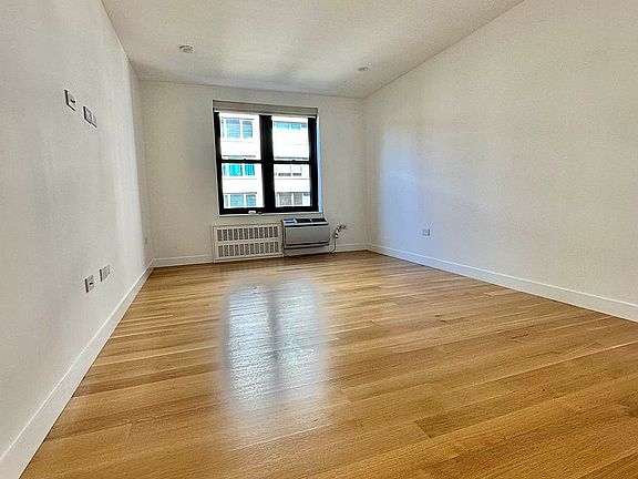 4th image of 440 E 81st St APT 4G