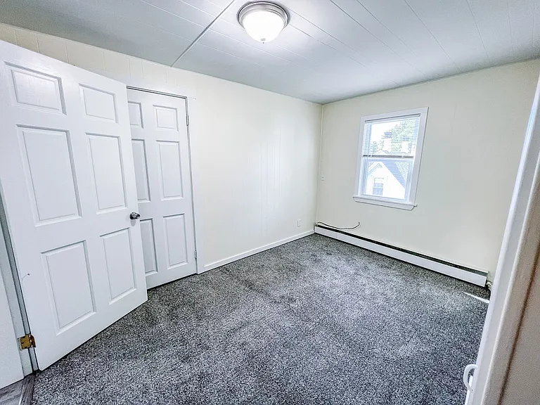 82 Willow St — Photo 8