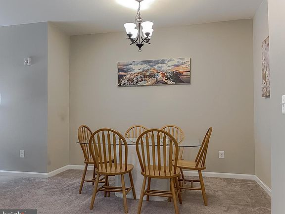 5th image of 23520 F D R Blvd Unit 205