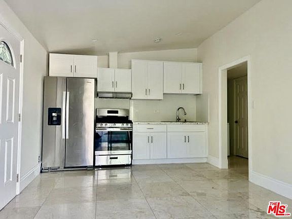 3rd image of 4900 Matula Dr