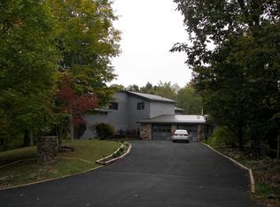 681 Hemlock Ln, Princeton, WV 24739