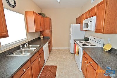 5th image of 6846 N Bedford Ave