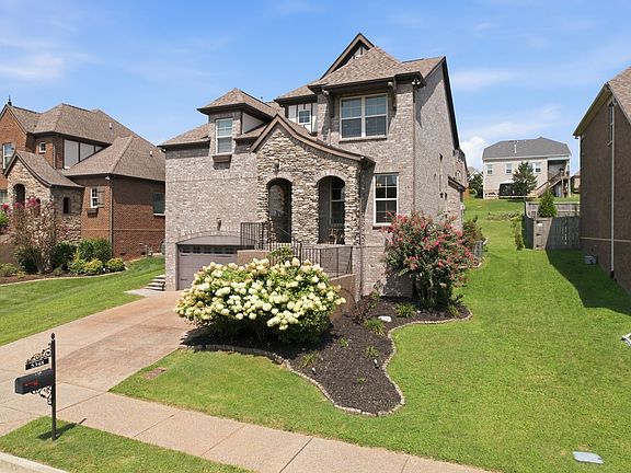 2nd image of 5348 Highland Place Way