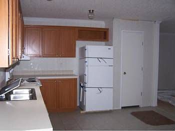4th image of 661 N Winter Park Dr