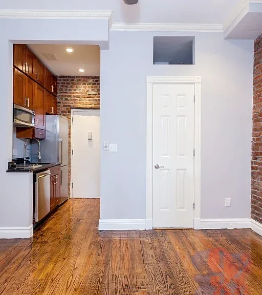234 W 14th St #4C — Photo 8